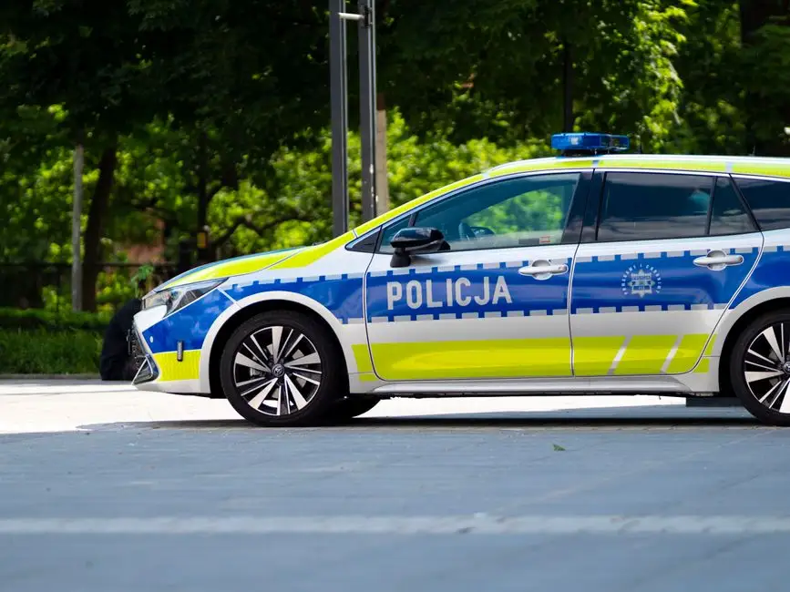 Policyjna mapa wypadków śmiertelnych na drogach – startuje 8. edycja Wakacje 2026