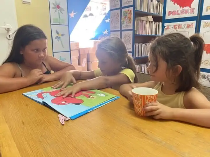 Wakacje z książką w Filii Bibliotecznej w Lubiniu – zajęcia dla dzieci i młodzieży