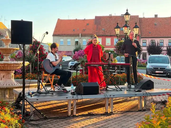 Kulturalne popołudnie w Śmiglu: koncert, poezja i potańcówka