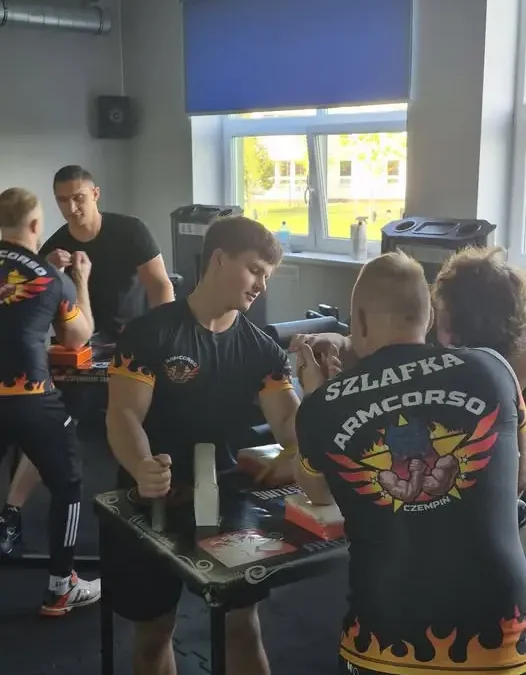 Armwrestling w Czempiniu wraca po wakacjach – nowy sezon treningów