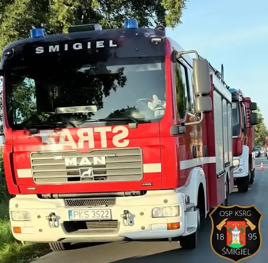 Zderzenie dwóch pojazdów w Buczu. Interweniowało pięć zastępów straży pożarnej