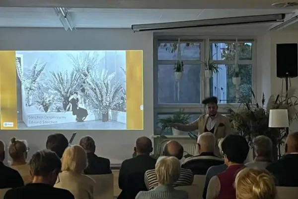 Bio-art tematem inauguracyjnego wykładu w bibliotece w Kościanie