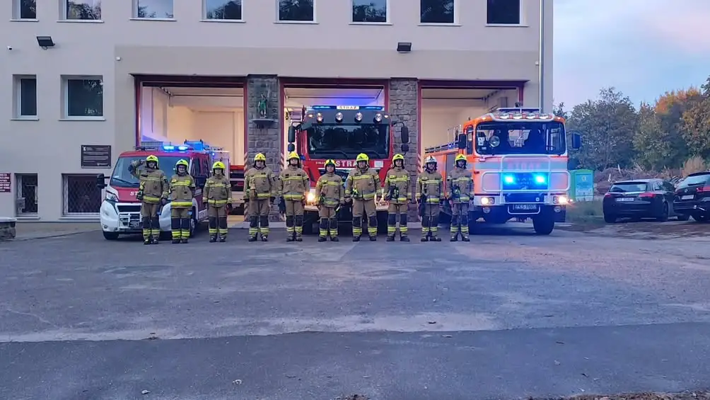 Tragedia w Nisku: dwaj strażacy PSP zginęli podczas akcji gaśniczej